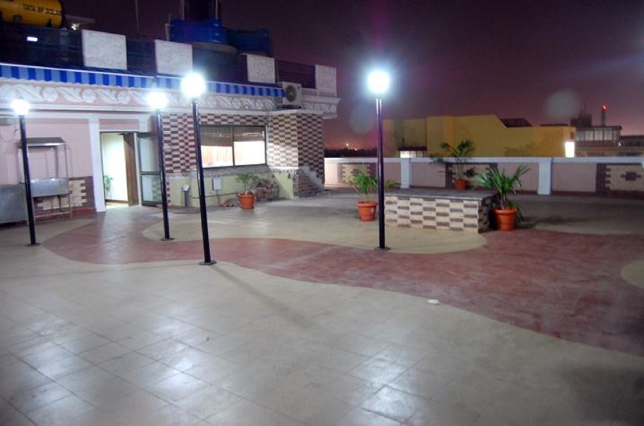 Hotel Amit International Bhilai Exterior photo