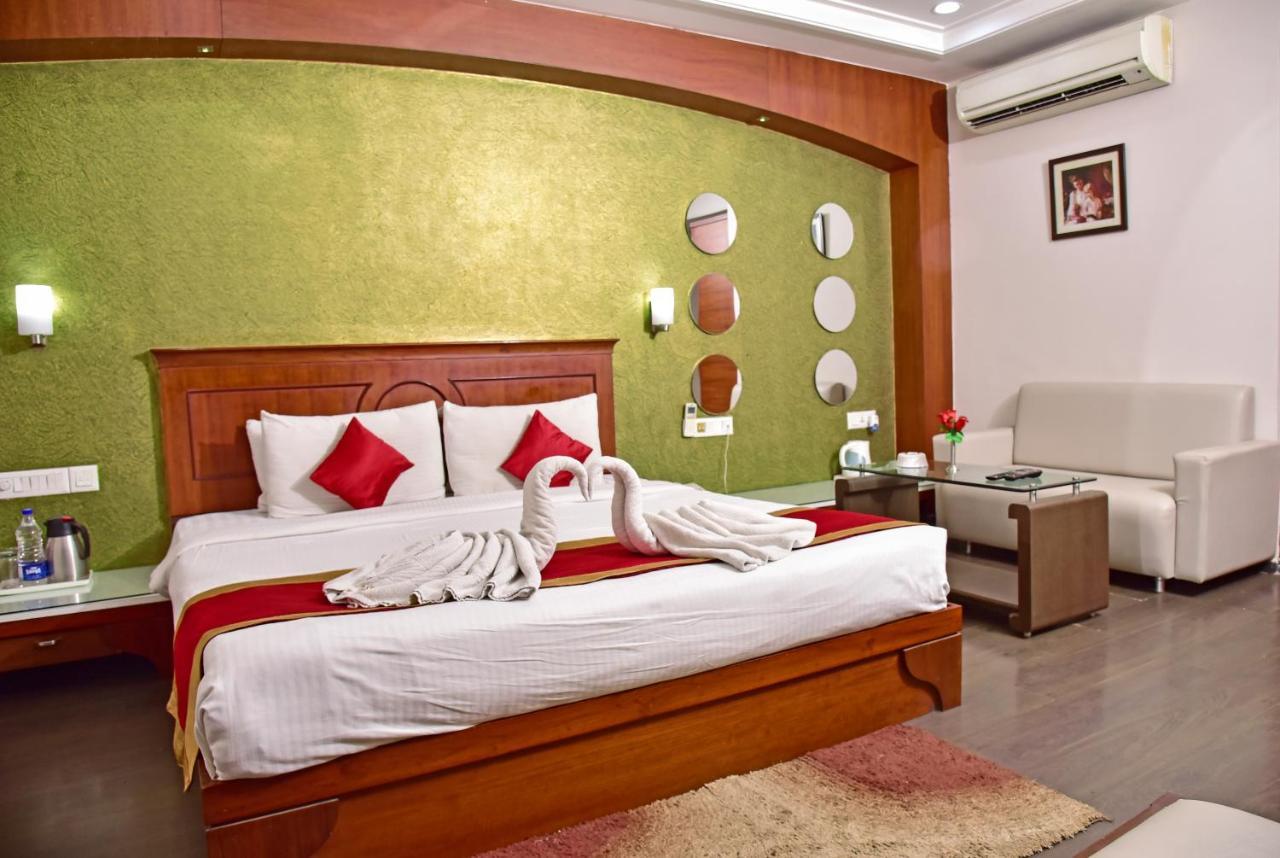 Hotel Amit International Bhilai Exterior photo