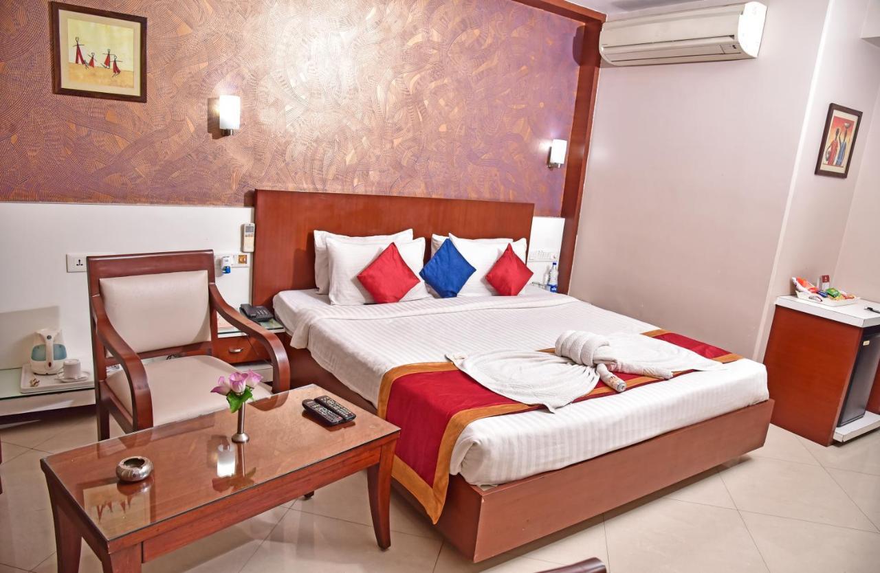 Hotel Amit International Bhilai Exterior photo
